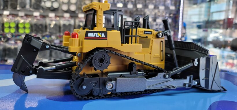 bulldozer huina 1569